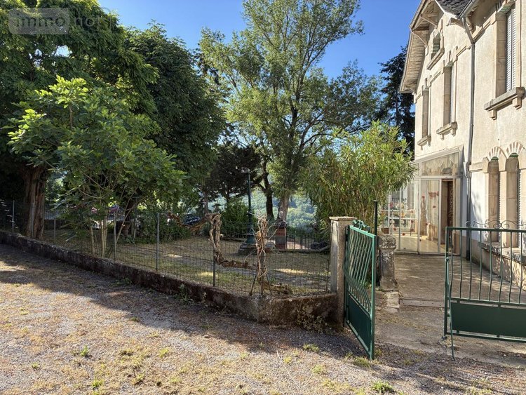 Maison a vendre Saint-Victor-et-Melvieu 12400 Aveyron 361 m2 10 pièces 120000 euros