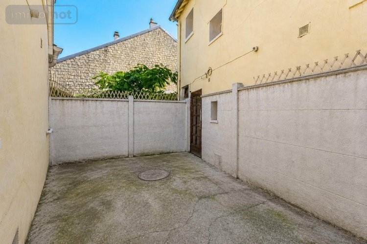 Immeuble a vendre Pontoise 95000 Val-d'Oise 86 m2  445550 euros