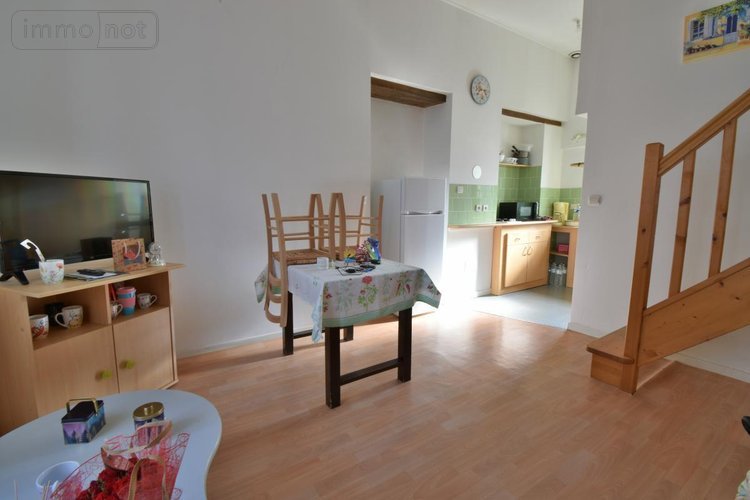 Immeuble a vendre Saint-Clément-de-la-Place 49370 Maine-et-Loire 99 m2  163800 euros