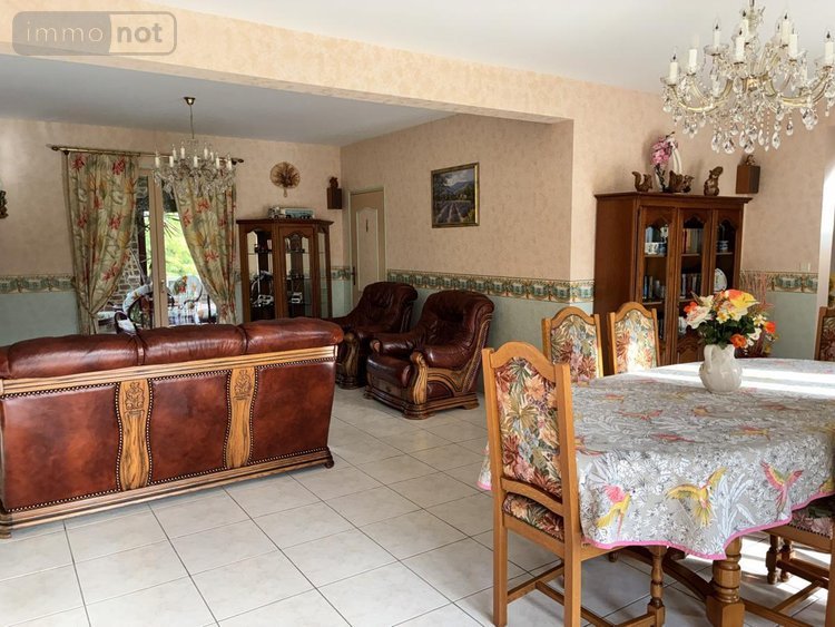 Maison a vendre Soulgé-sur-Ouette 53210 Mayenne 260 m2 8 pièces 468000 euros