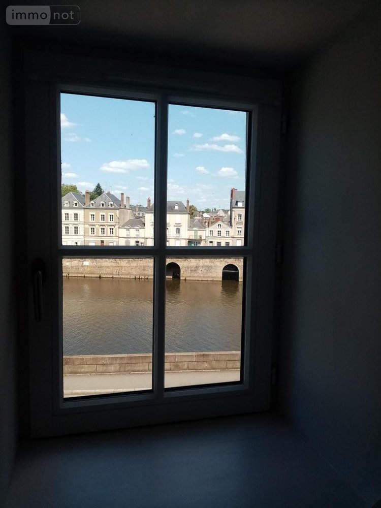 Location appartement Laval 53000 Mayenne 17 m2  400 euros