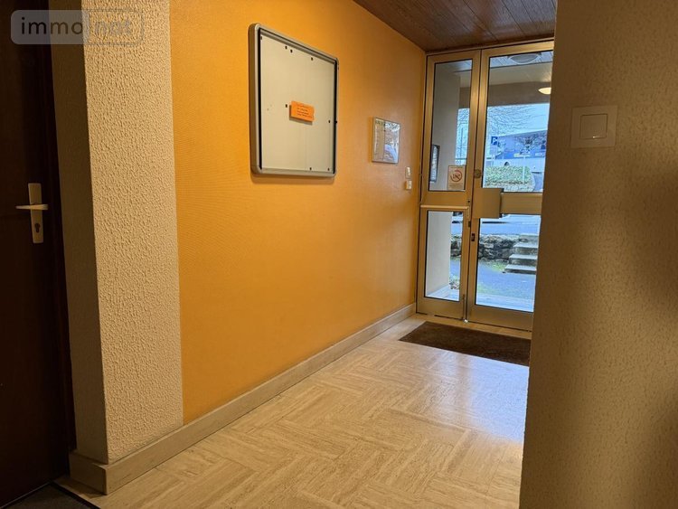 Appartement a vendre Guingamp 22200 Côtes-d'Armor 68 m2 3 pièces 145976 euros