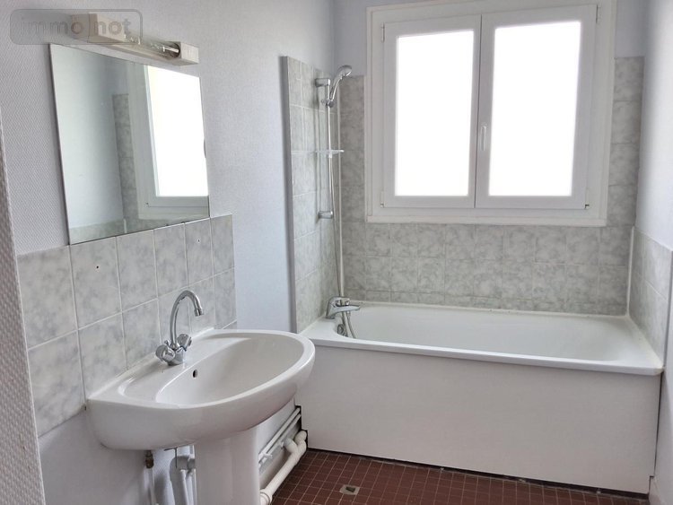 Appartement a vendre Angers 49000 Maine-et-Loire 49 m2 2 pièces 120750 euros