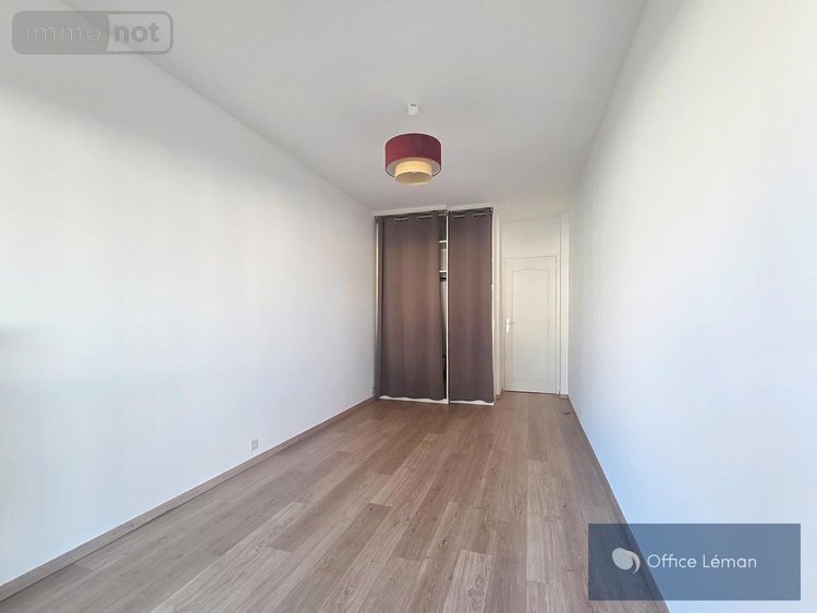 Appartement a vendre Ferney-Voltaire 01210 Ain 85 m2 3 pièces 385000 euros