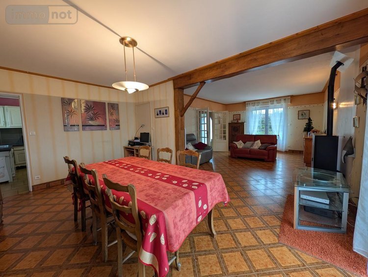 Maison a vendre Pleyber-Christ 29410 Finistère 153 m2  251040 euros