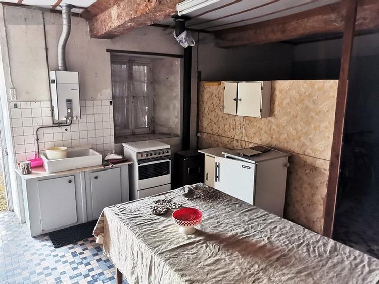 Maison a vendre Crocy 14620 Calvados 150 m2 8 pièces 127100 euros