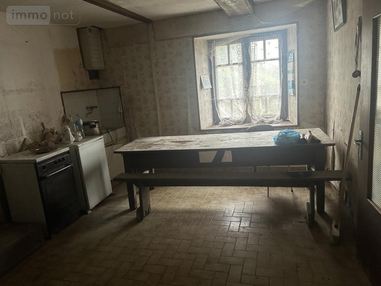 Maison a vendre Pont-Melvez 22390 Côtes-d'Armor 100 m2 4 pièces 53600 euros