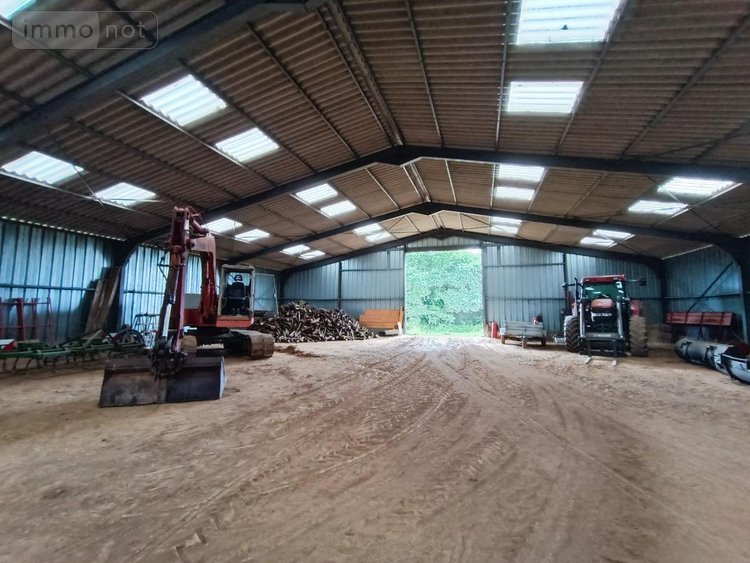 Divers a vendre Malguénac 56300 Morbihan 870 m2  136120 euros