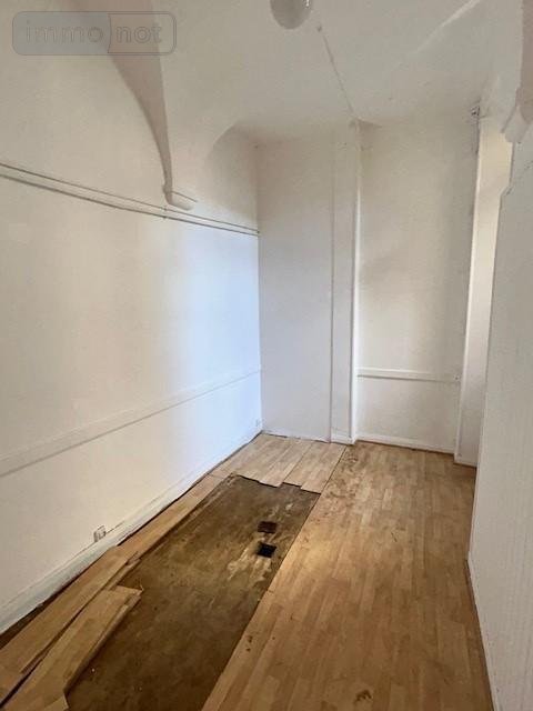 Appartement a vendre Thiers 63300 Puy-de-Dôme 77 m2 4 pièces 37000 euros