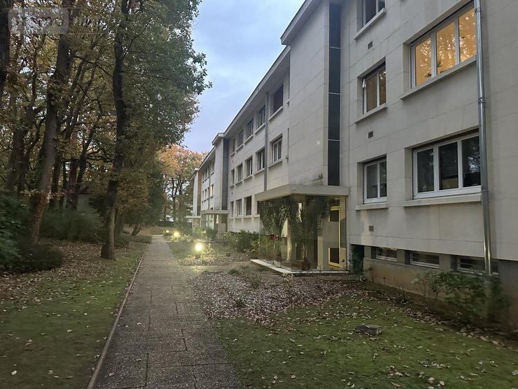 Appartement a vendre Avrillé 49240 Maine-et-Loire 91 m2 4 pièces 303920 euros