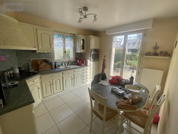 Maison a vendre Montsûrs 53150 Mayenne 380 m2  328000 euros