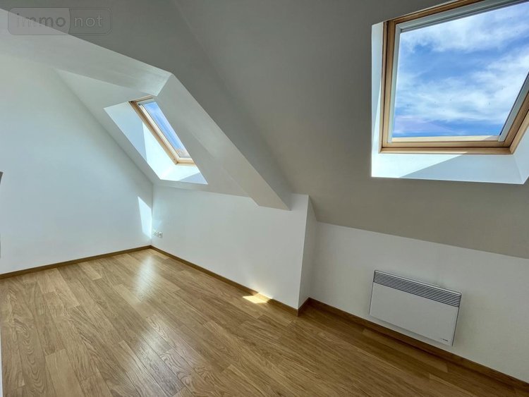 Location maison Ville-Dommange 51390 Marne 126 m2  1035 euros