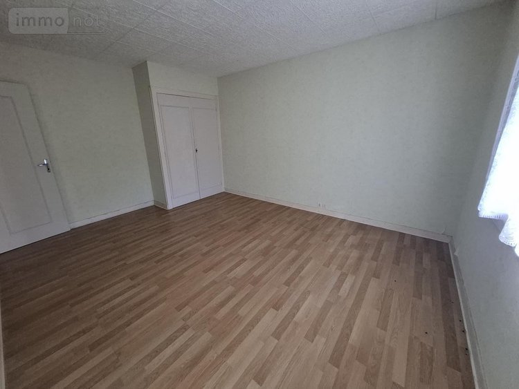 Maison a vendre Saintes 17100 Charente-Maritime 119 m2 4 pièces 215086 euros