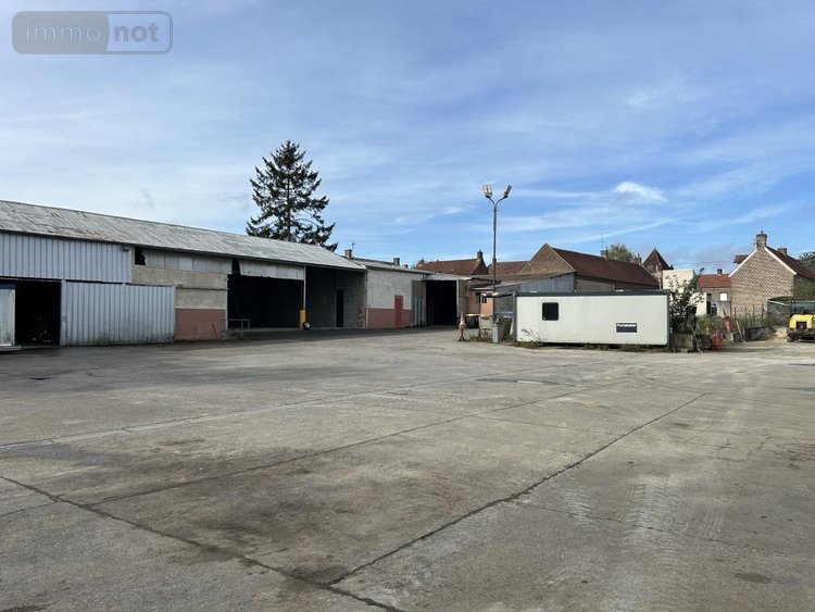 Location fonds et murs commerciaux Rumilly-en-Cambrésis 59281 Nord 1640 m2  3154 euros