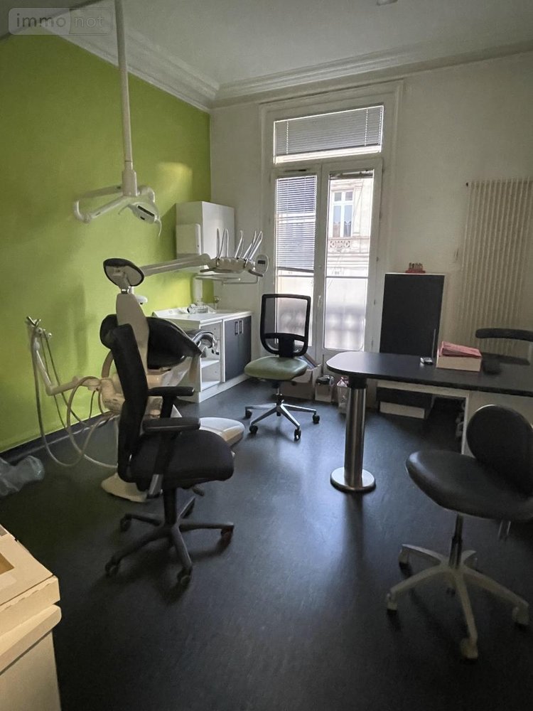 Immeuble a vendre Le Mans 72000 Sarthe 471 m2  984200 euros