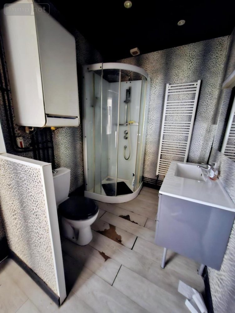 Fonds et murs commerciaux a vendre Auchel 62260 Pas-de-Calais 107 m2  108000 euros