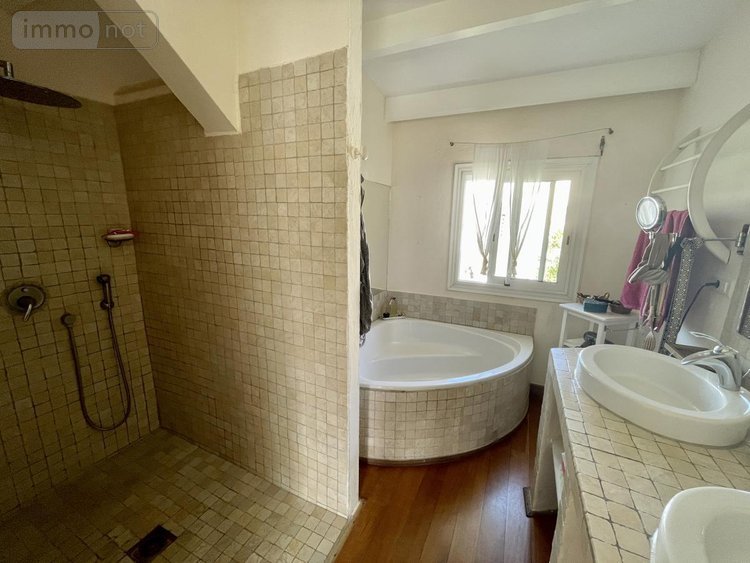 Maison a vendre L'Étang-Salé 97427 Réunion 165 m2 5 pièces 970000 euros