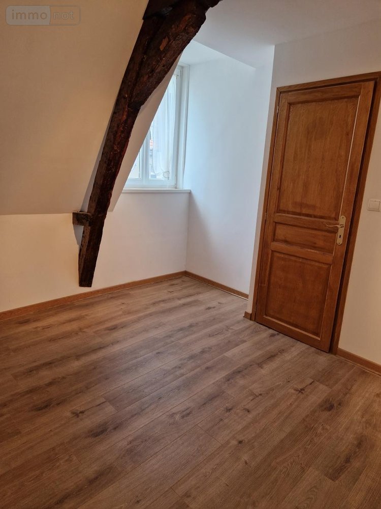 Location appartement Cambrai 59400 Nord 100 m2  770 euros