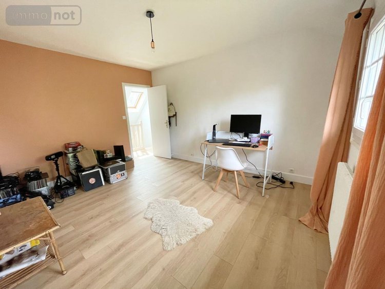 Maison a vendre Plomelin 29700 Finistère 142 m2 8 pièces 332832 euros