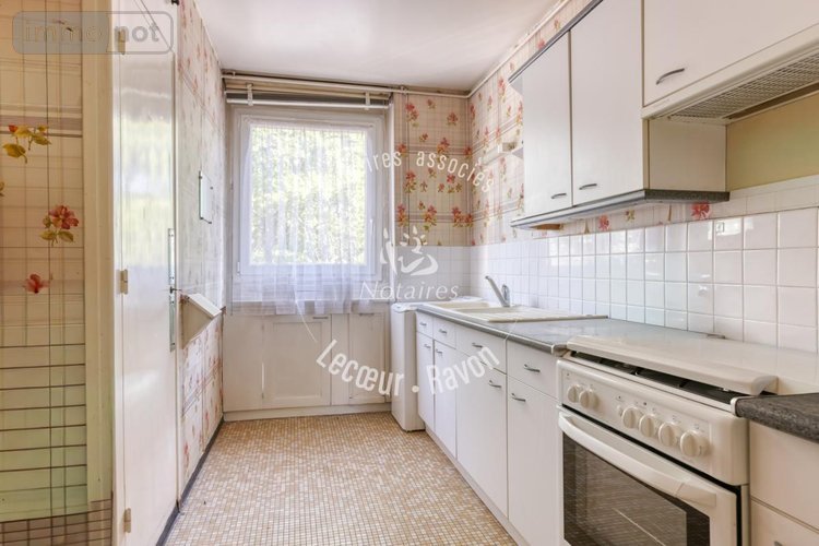 Appartement a vendre La Celle-Saint-Cloud 78170 Yvelines 55 m2  199500 euros