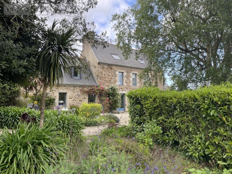 Maison a vendre Ploubazlanec 22620 Côtes-d'Armor 201 m2 8 pièces 705600 euros