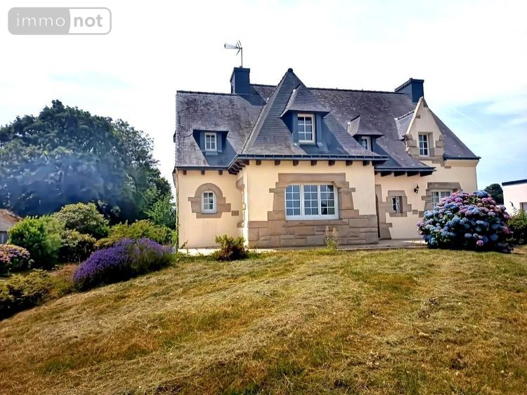 Maison a vendre Kerfourn 56920 Morbihan 175 m2  220860 euros