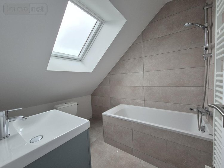 Location maison Saint-Guyomard 56460 Morbihan 92 m2  975 euros