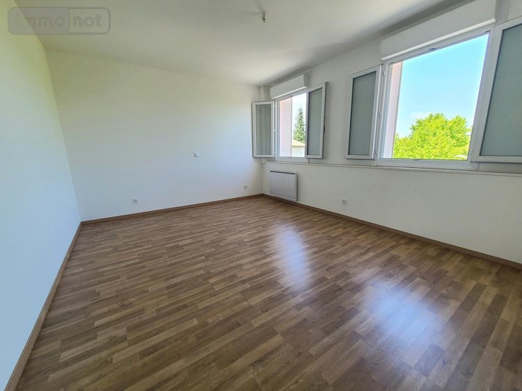 Appartement a vendre Bourg-Saint-Andéol 07700 Ardèche 110 m2  169000 euros