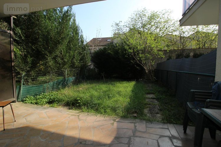 Appartement a vendre Noisy-le-Grand 93160 Seine-Saint-Denis 30 m2 1 pièce 110000 euros