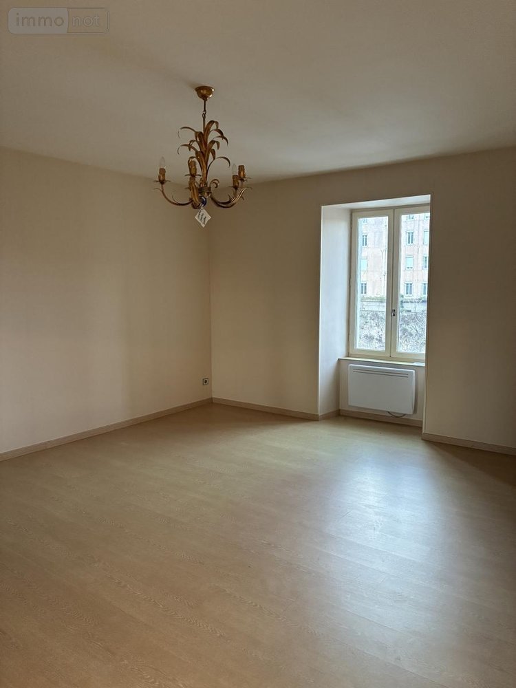 Appartement a vendre Saint-Affrique 12400 Aveyron 198 m2 6 pièces 238000 euros