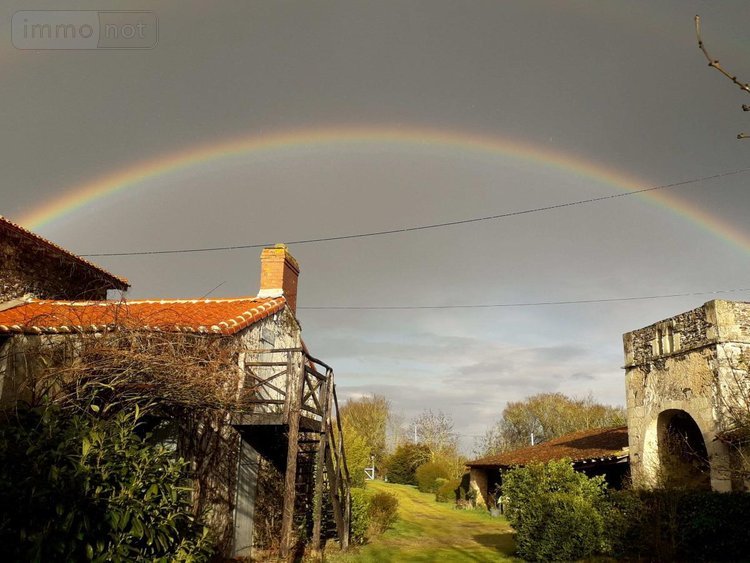 Maison a vendre Val en Vignes 79290 Deux-Sèvres 201 m2 9 pièces 281912 euros