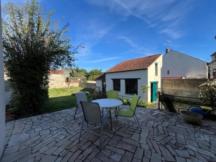 Maison a vendre Montargis 45200 Loiret 132 m2  229760 euros