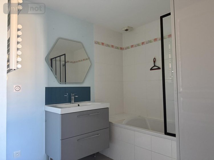 Location appartement Laval 53000 Mayenne 54 m2 2 pièces 665 euros