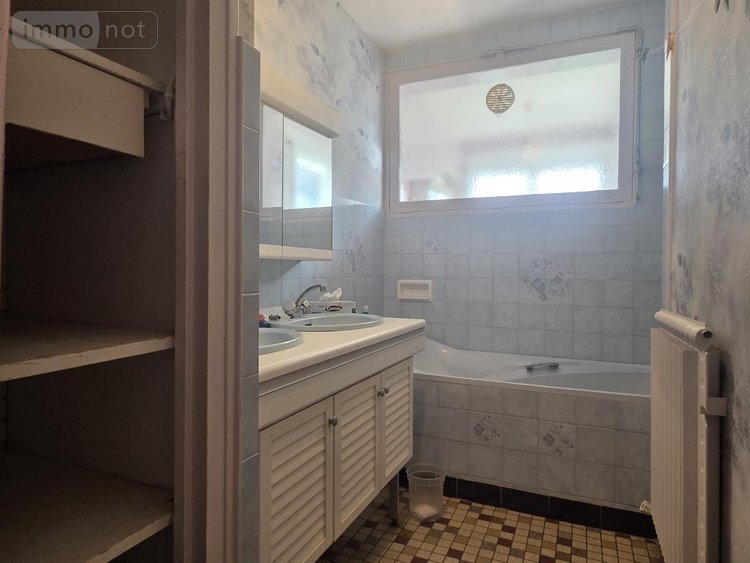 Maison a vendre Château-Gontier-sur-Mayenne 53200 Mayenne 112 m2 4 pièces 188400 euros