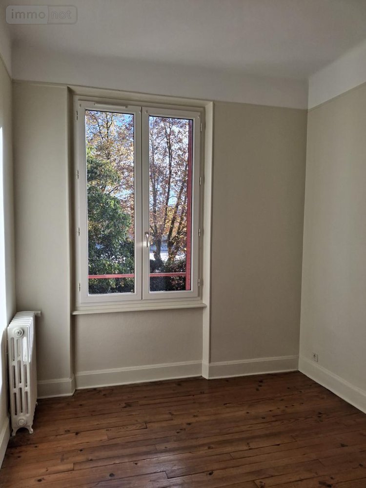 Location maison Vichy 03200 Allier 127 m2 7 pièces 920 euros