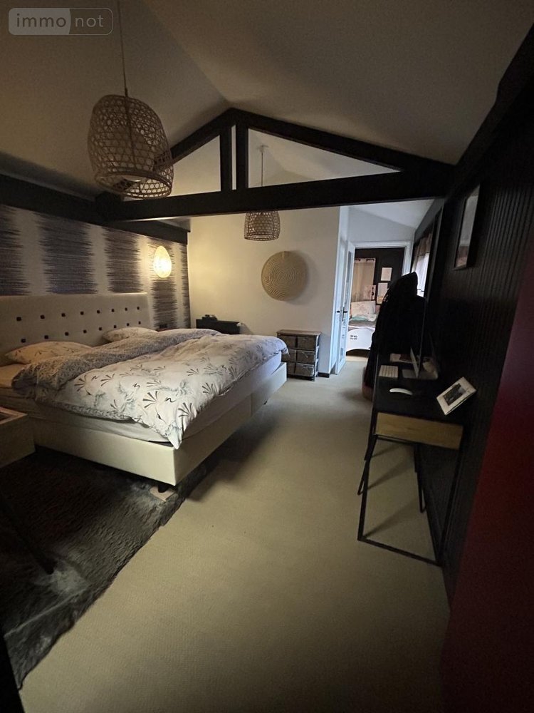 Maison a vendre Saint-Brieuc 22000 Côtes-d'Armor 310 m2  561800 euros