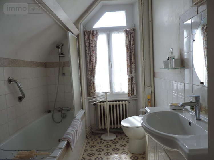 Maison a vendre Belle-Isle-en-Terre 22810 Côtes-d'Armor 119 m2 5 pièces 161400 euros