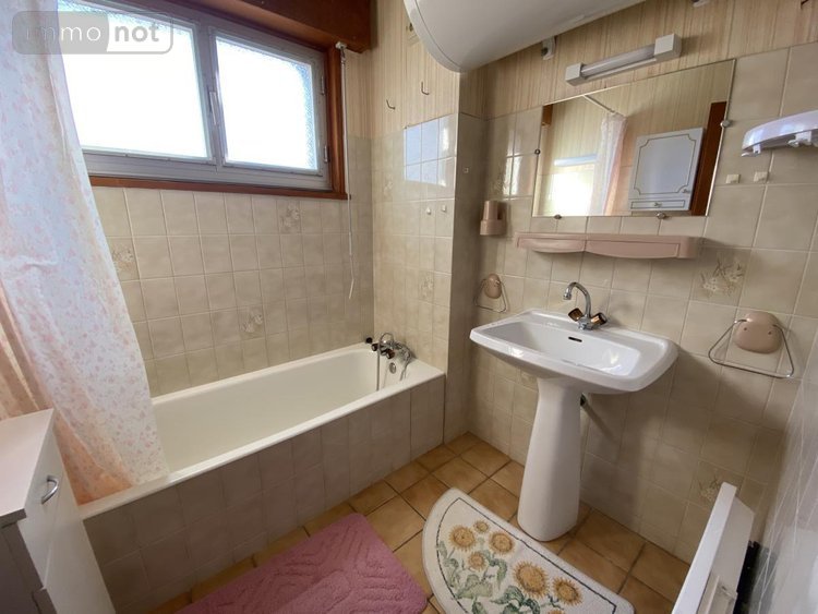Appartement a vendre Les Fourgs 25300 Doubs 38 m2 2 pièces 99750 euros