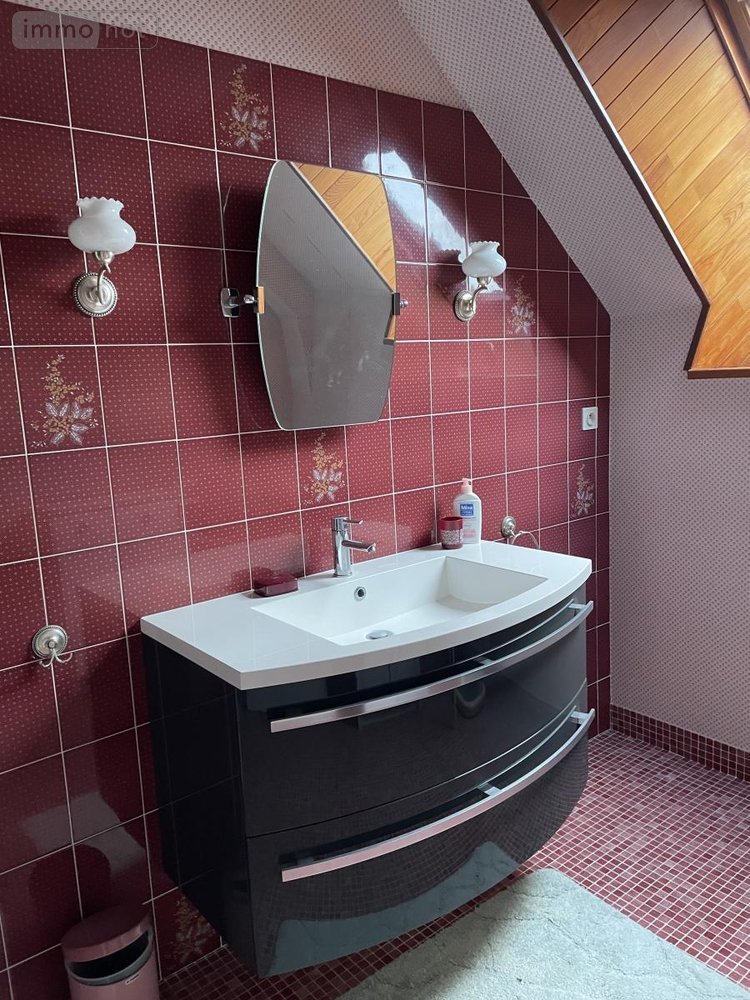 Maison a vendre Loudéac 22600 Côtes-d'Armor 165 m2  195500 euros