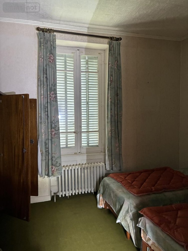 Maison a vendre Saint-Victor-et-Melvieu 12400 Aveyron 361 m2 10 pièces 120000 euros