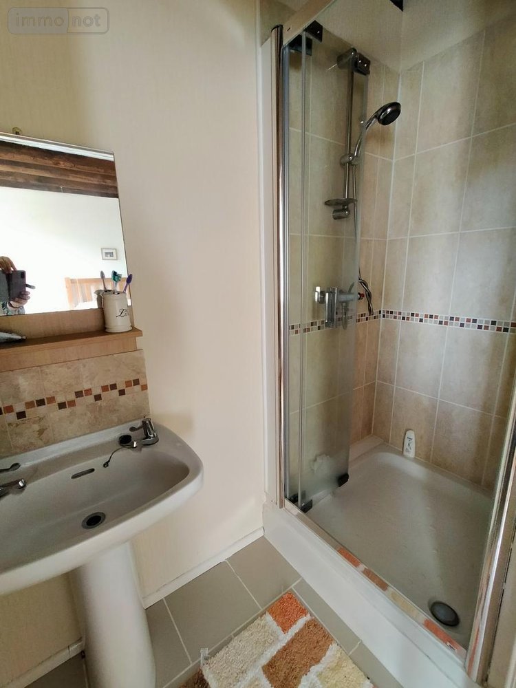 Maison a vendre Uzel 22460 Côtes-d'Armor 178 m2 6 pièces 124254 euros