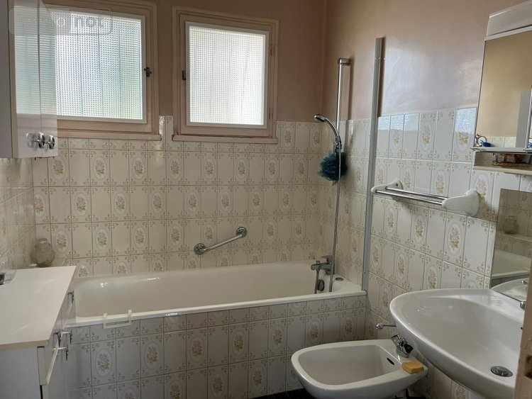 Maison a vendre Luçon 85400 Vendée 106 m2 5 pièces 185000 euros