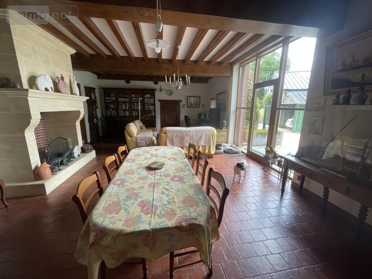 Maison a vendre La Baconnière 53240 Mayenne 190 m2  335360 euros
