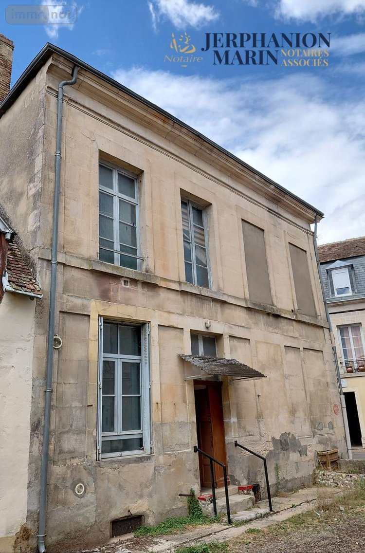Immeuble a vendre Mamers 72600 Sarthe 92 m2  79715 euros