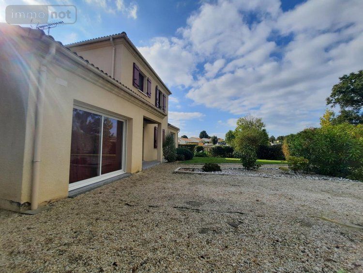 Maison a vendre Froidfond 85300 Vendée 156 m2 7 pièces 293800 euros