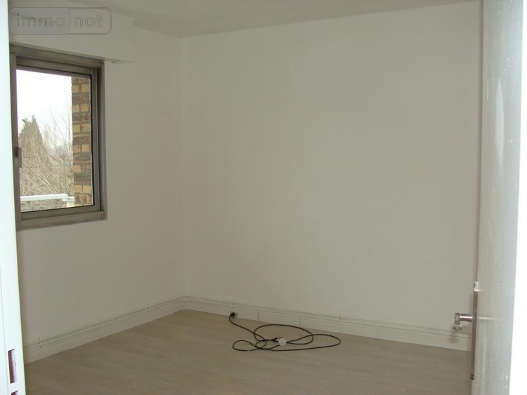 Location appartement Hénin-Beaumont 62110 Pas-de-Calais 55 m2 2 pièces 600 euros