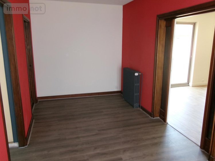 Location fonds et murs commerciaux Bruay-la-Buissière 62700 Pas-de-Calais 60 m2  750 euros