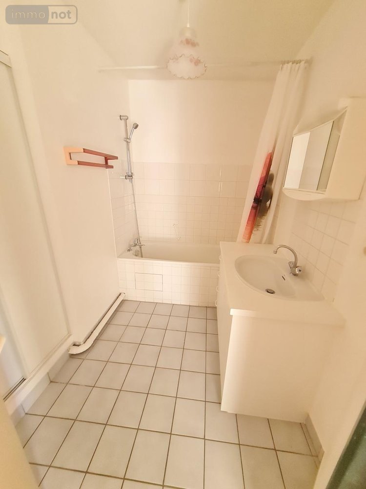 Location appartement Montoire-sur-le-Loir 41800 Loir-et-Cher 64 m2 3 pièces 465 euros
