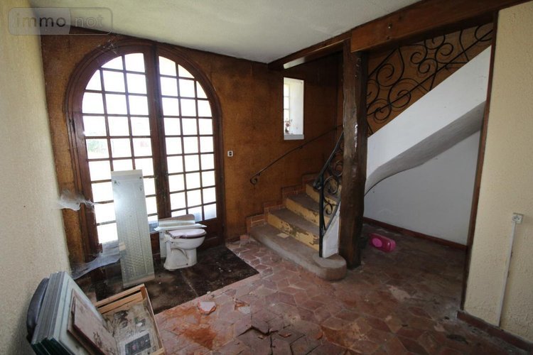 Maison a vendre Le Douhet 17100 Charente-Maritime 398 m2 15 pièces 99000 euros