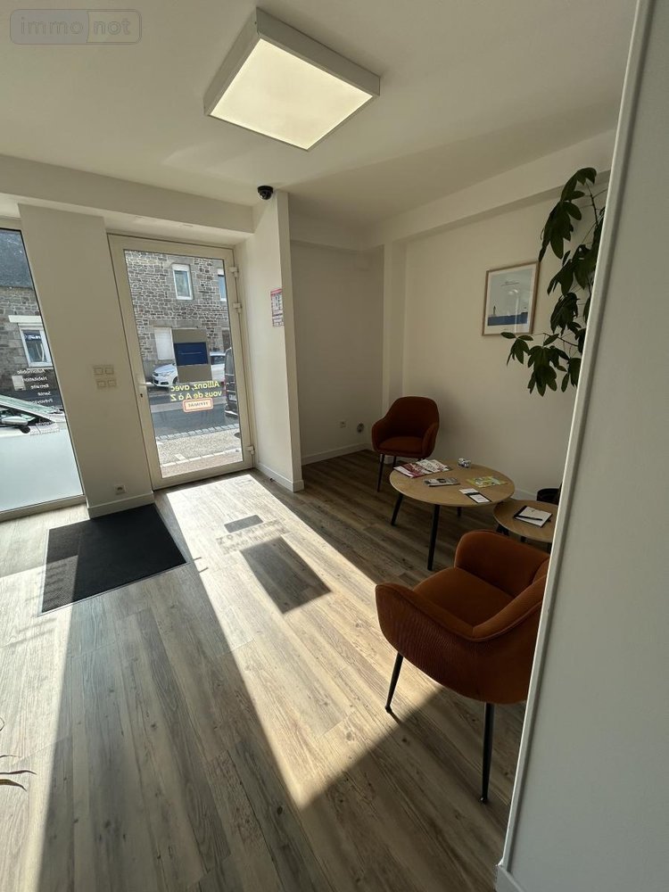 Immeuble a vendre Yffiniac 22120 Côtes-d'Armor 331 m2  689000 euros